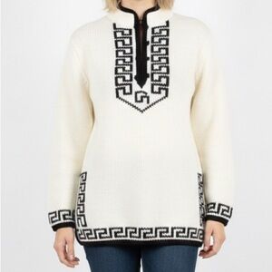 1970s Carol Brent Mod Style Greek Key Knit Sweater Ivory Black Pullover Size M